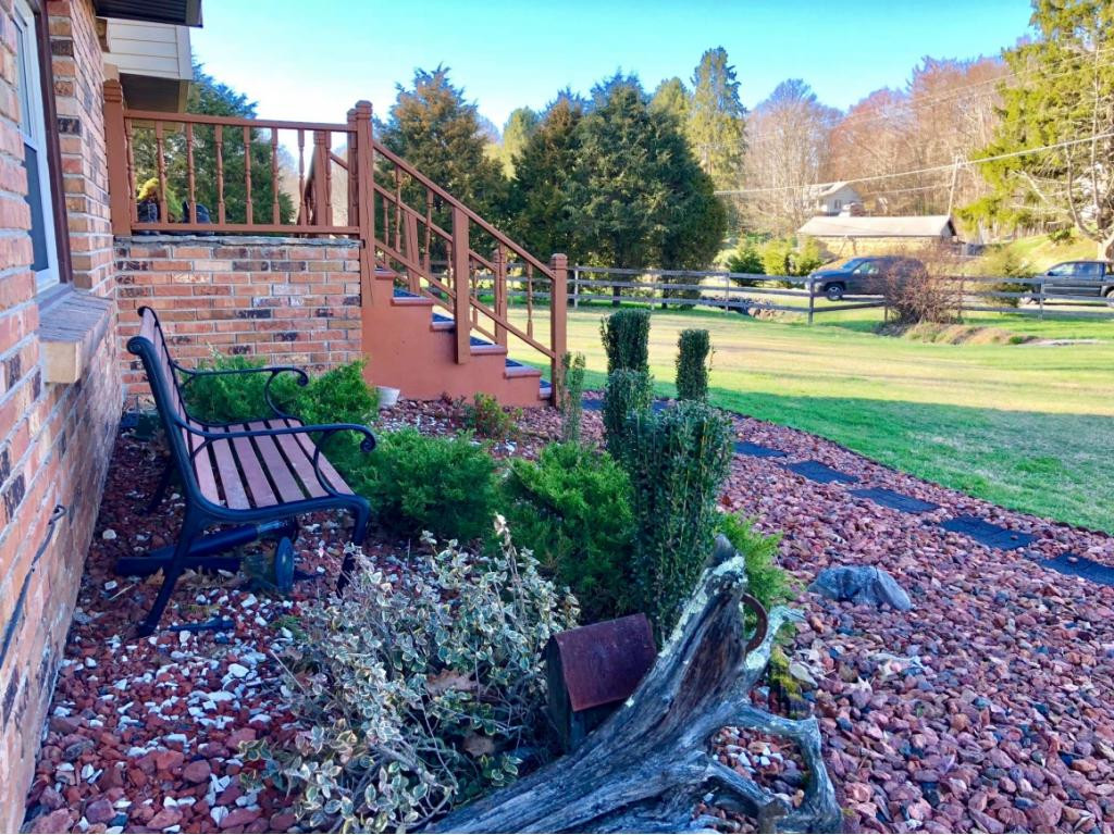 6911 Dale Branch Road Wise, VA 24293 - Photo 34 of 36 A Beautiful Place