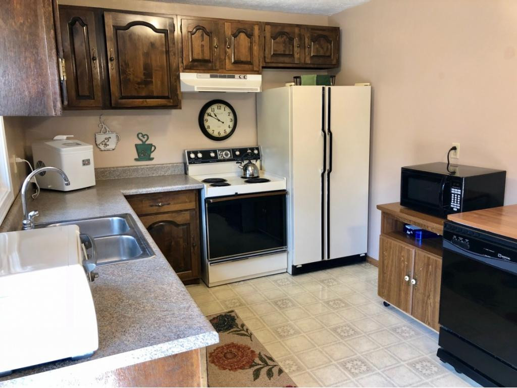 6911 Dale Branch Road Wise, VA 24293 - Photo 8 of 36 Kitchen