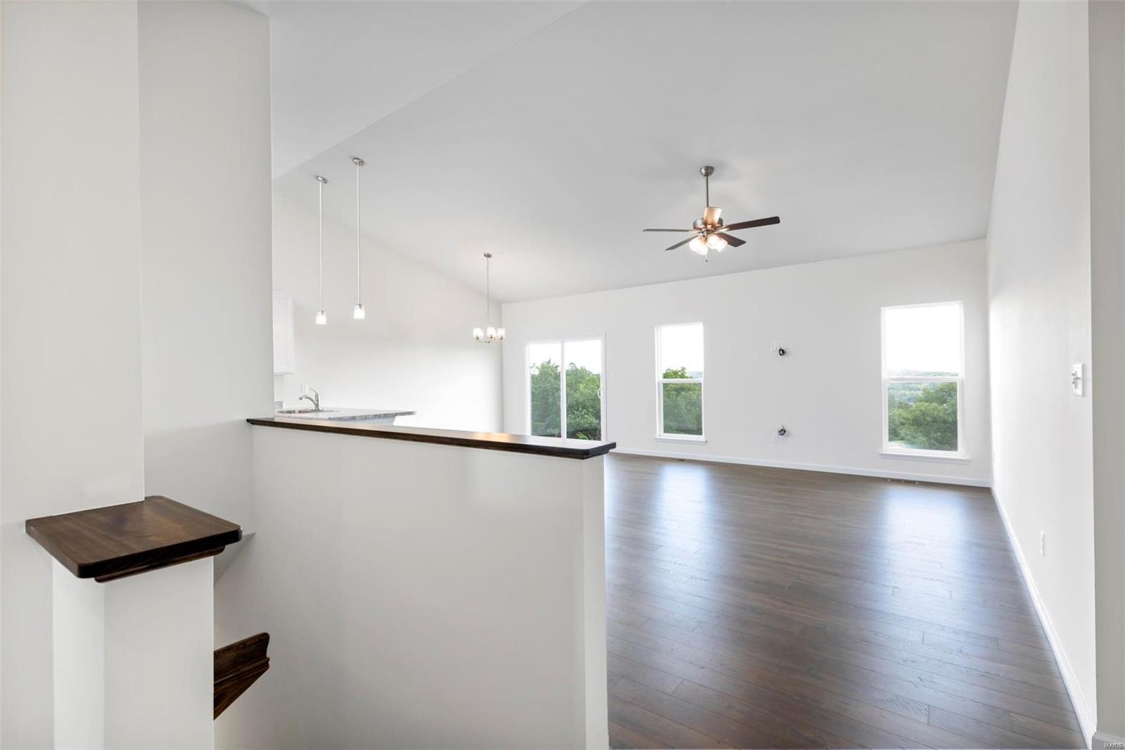 7507 Shadow Point Drive Oakville, MO 63129 - Photo 2 of 21