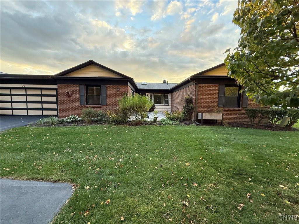 30 The Orchard Manlius, NY 13066 - Photo 4 of 32