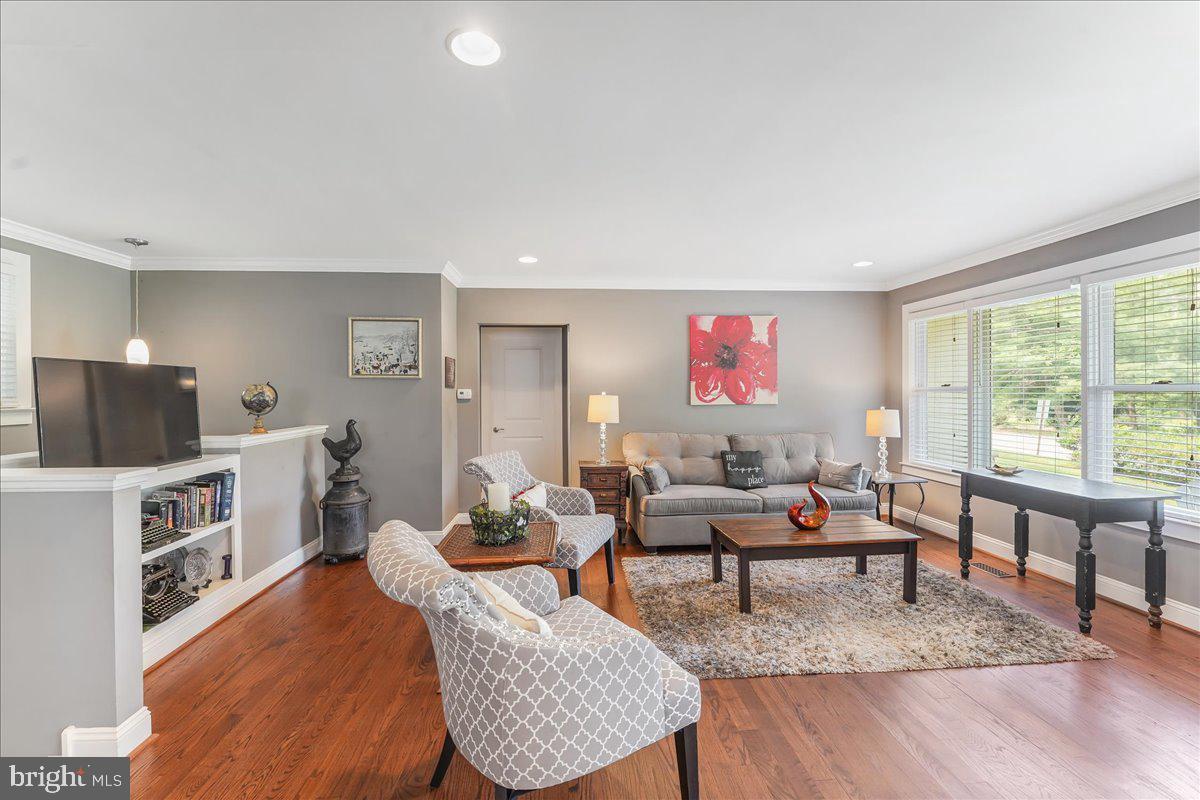 785 Country Club Road Phoenixville, PA 19460 - Photo 11 of 24 Gallery Image 11