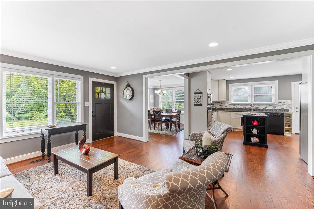 785 Country Club Road Phoenixville, PA 19460 - Photo 13 of 24 Gallery Image 13