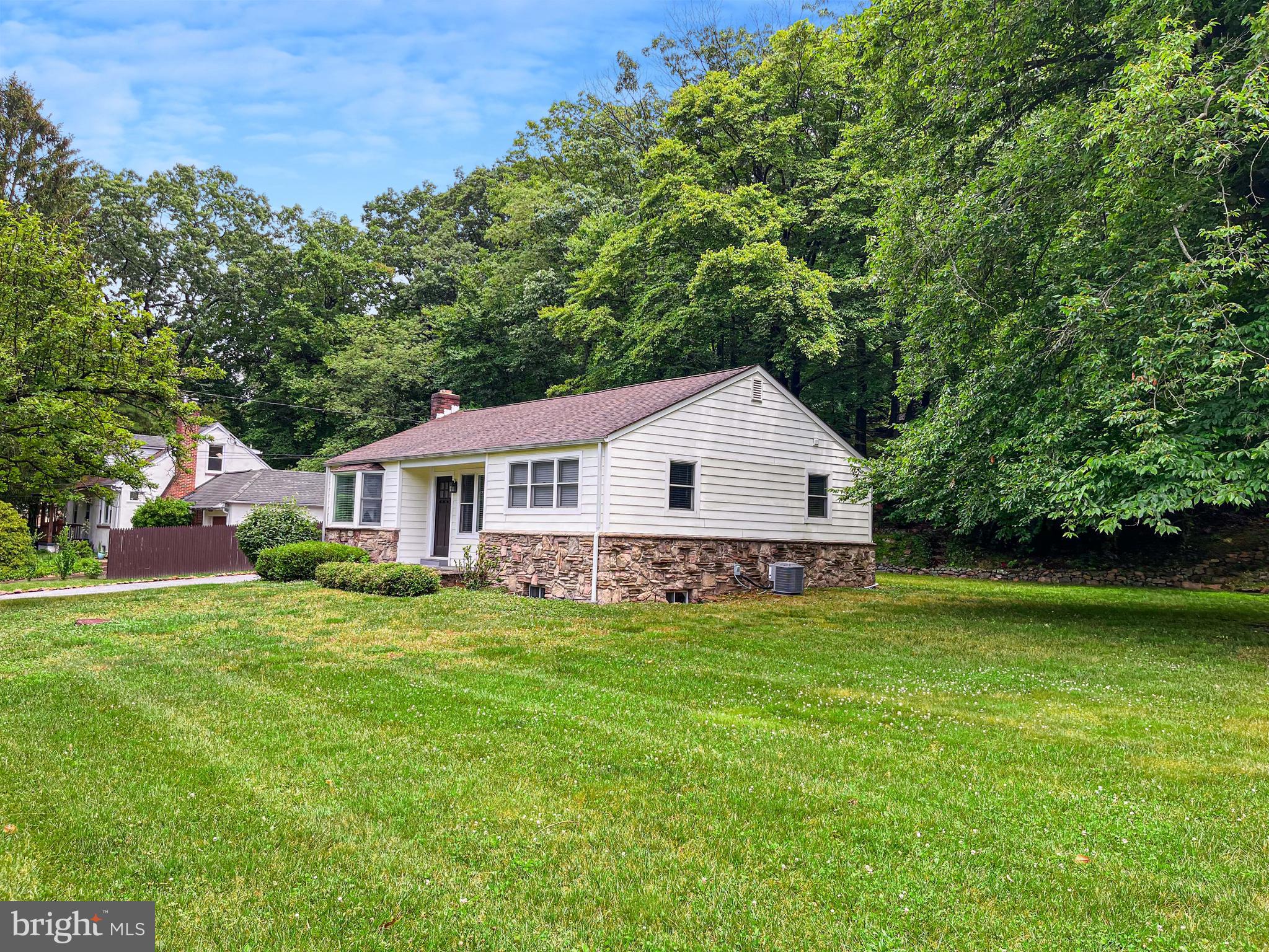 785 Country Club Road Phoenixville, PA 19460 - Photo 24 of 24 Gallery Image 24