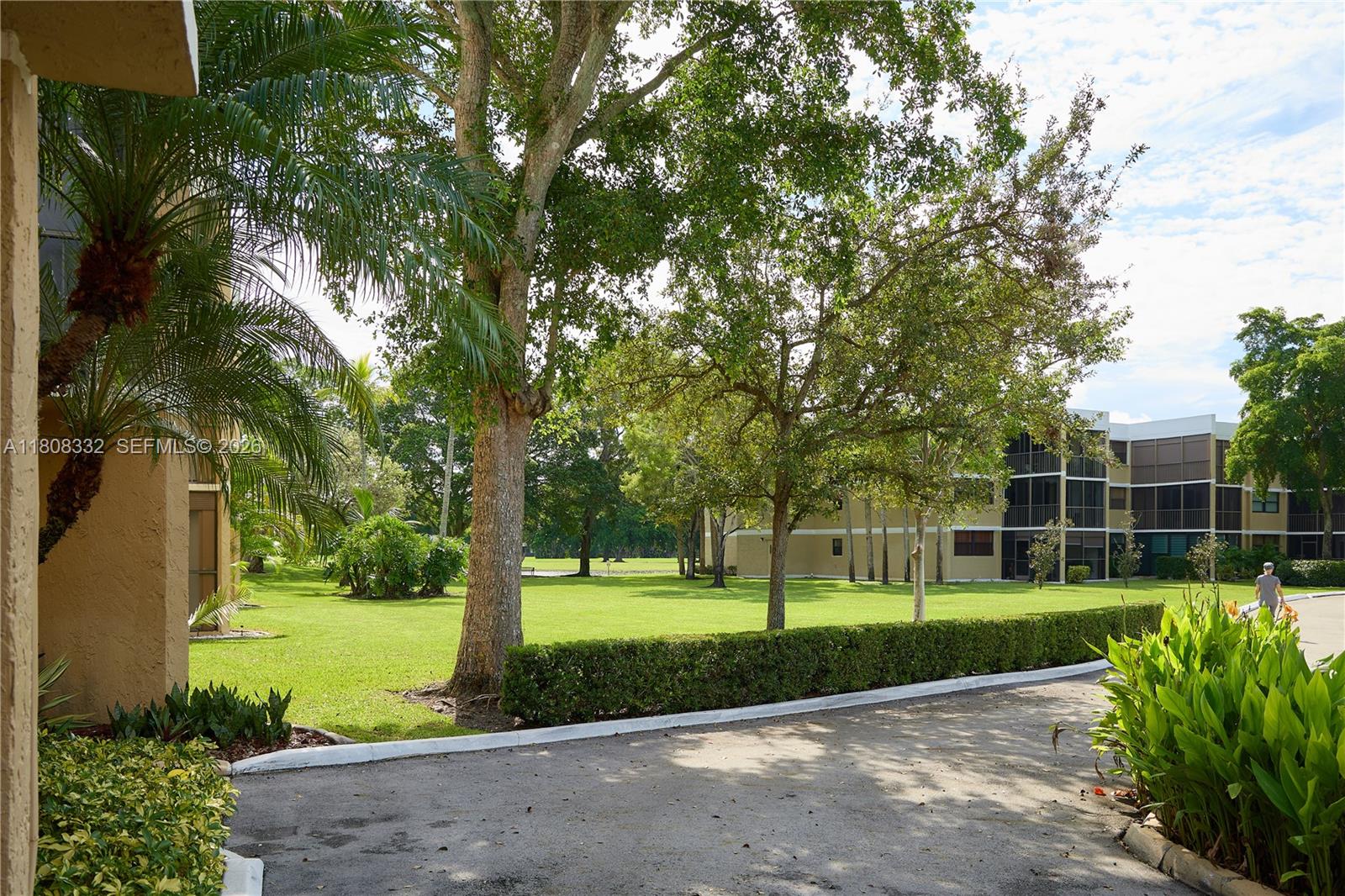 16175 Golf Club Road, Unit 308 Weston, FL 33326 - Photo 10 of 54