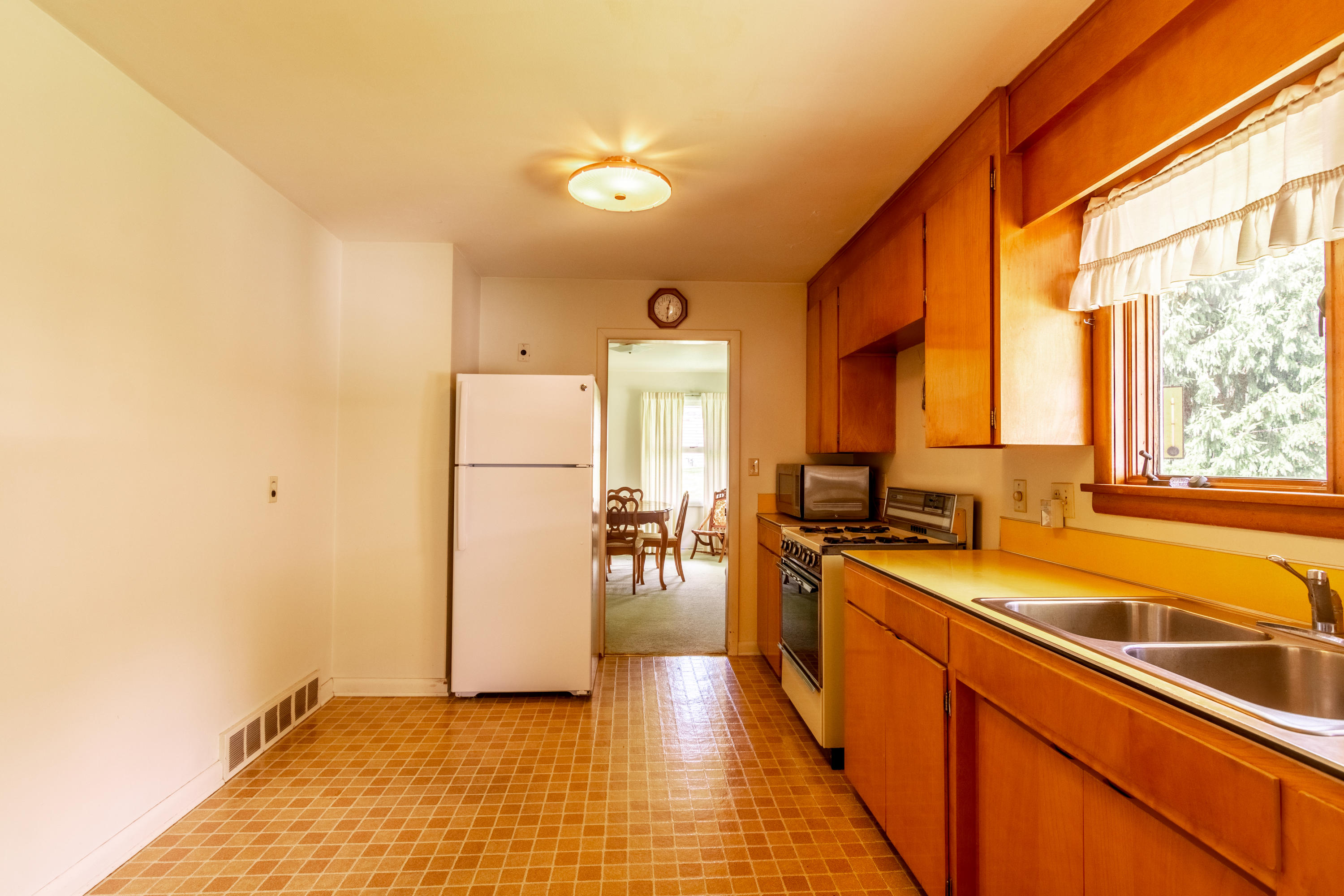 6332 West Bryant Road Ludington, MI 49431 - Photo 8 of 33 untitled-1477-HDR