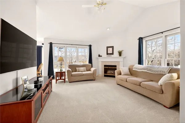 $519,900 | 41 Broadmoor Trail, Perinton, NY 14450