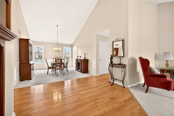 $519,900 | 41 Broadmoor Trail, Perinton, NY 14450