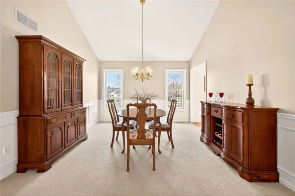 $519,900 | 41 Broadmoor Trail, Perinton, NY 14450