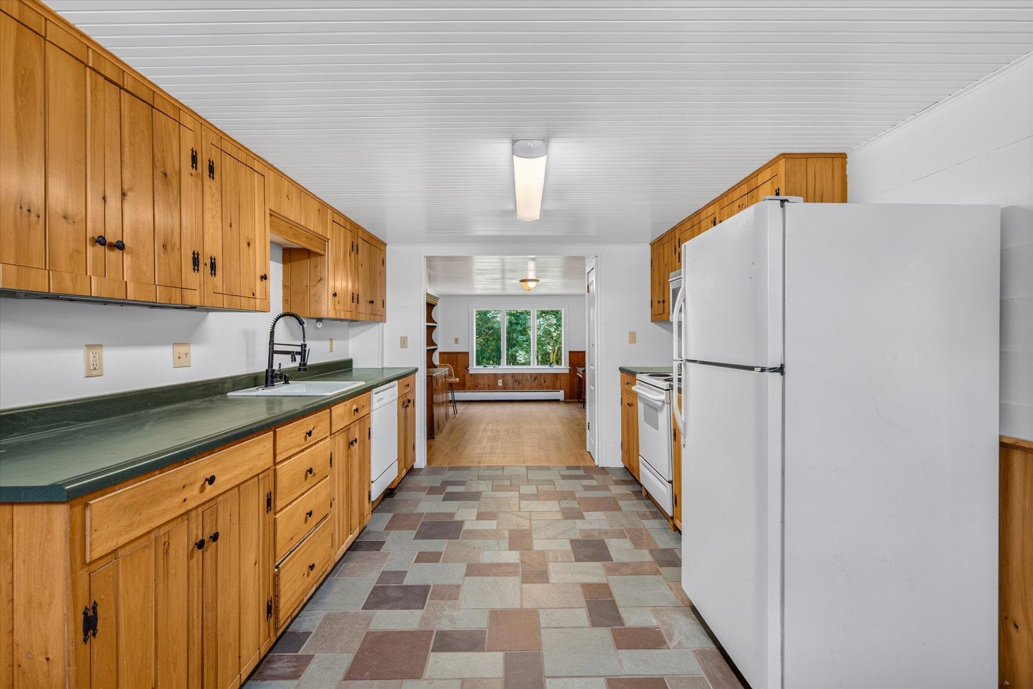 298 Furnace Street Poultney, VT 05764 - Photo 4 of 58