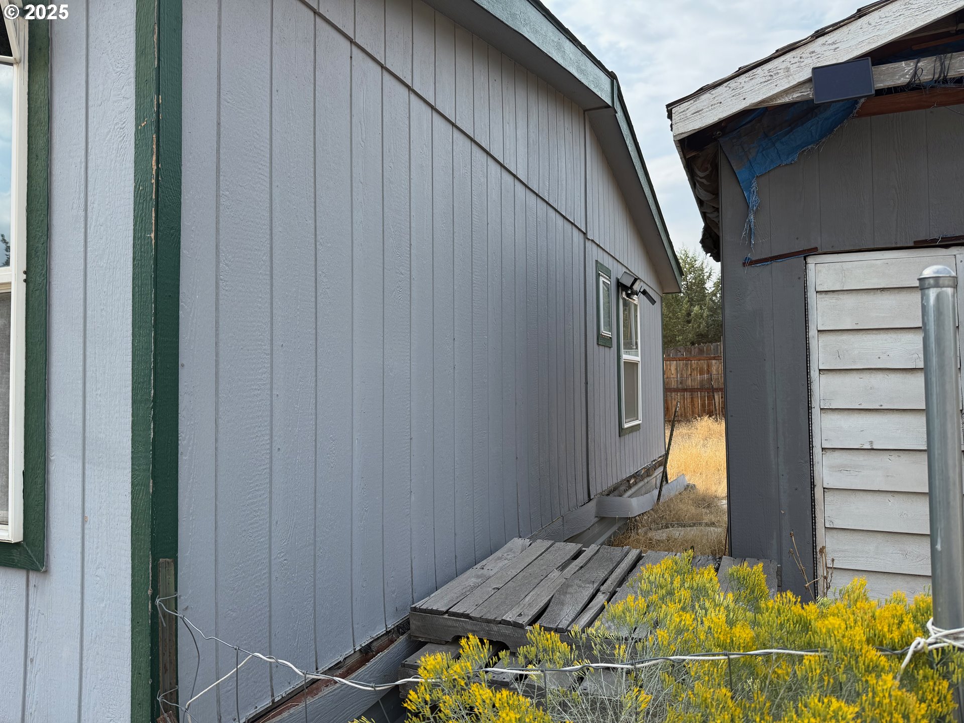 9071 Southwest Sand Ridge Road Terrebonne, OR 97760 - Photo 35 of 40 a view of an entryway