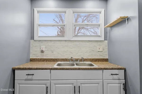 $149,000 | 21 120th Street, Troy, NY 12182