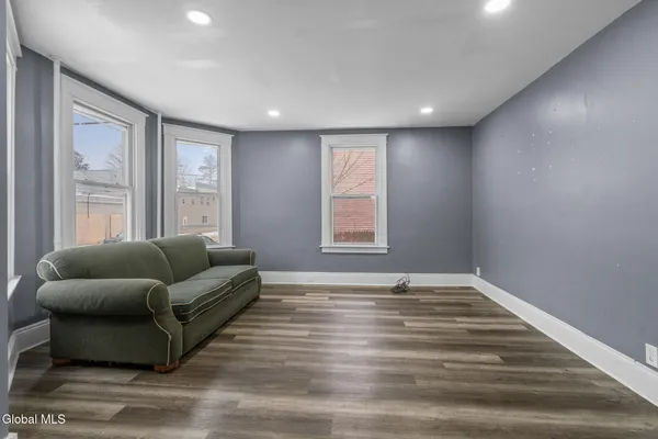 $149,000 | 21 120th Street, Troy, NY 12182