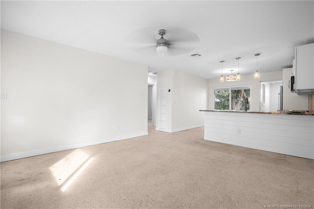 417 Robalo Court Stuart, FL 34996 - Photo 5 of 24 Gallery Image 5