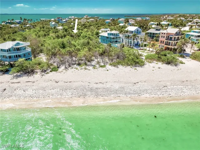 a view of yard with outdoor space