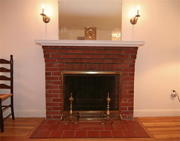 4 Bonad Road Stoneham, MA 02180 - Photo 5 of 17 Gallery Image 5