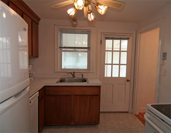 4 Bonad Road Stoneham, MA 02180 - Photo 8 of 17 Gallery Image 8