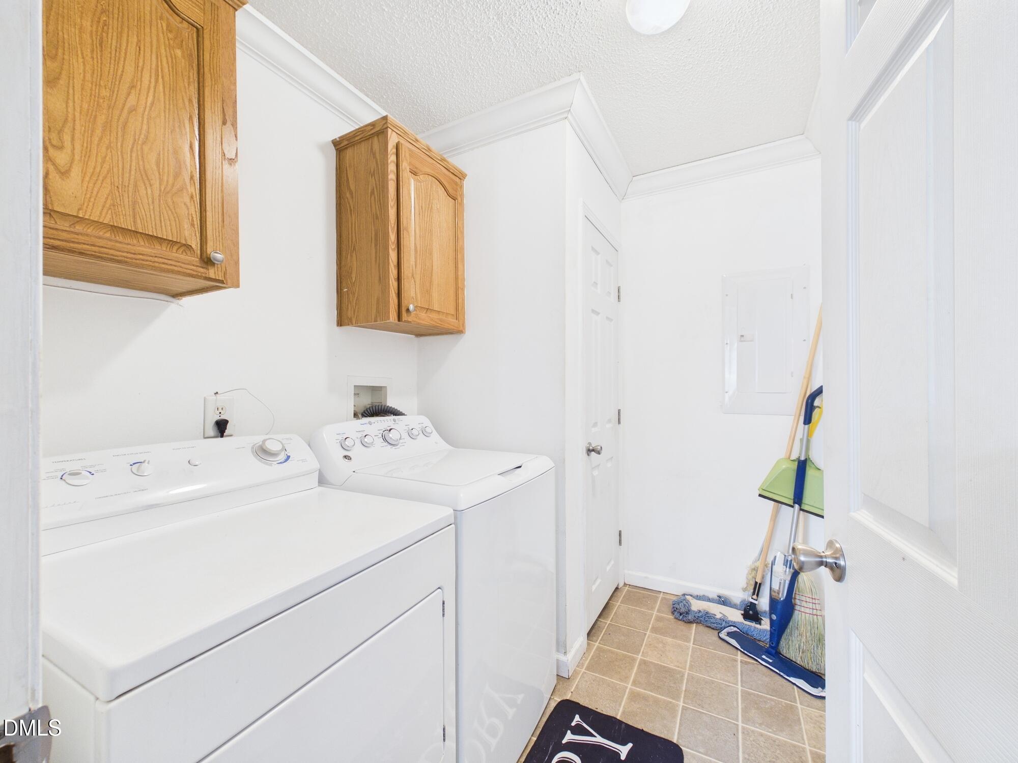 2528 Dalton Mill Road Bullock, NC 27507 - Photo 21 of 31 Laundry