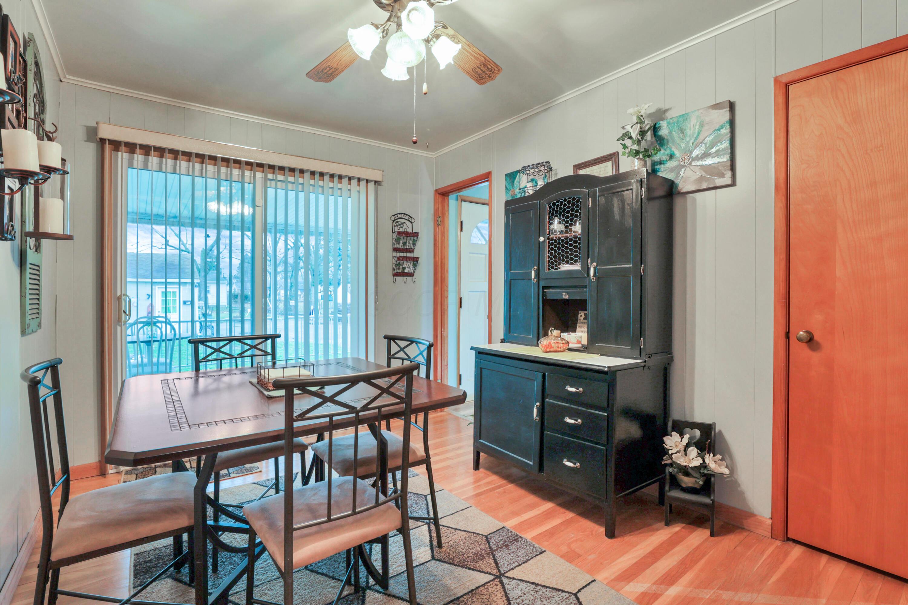 3578 Maize Road Columbus, OH 43224 - Photo 19 of 76 DIning Room