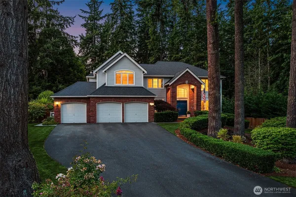 $1,898,000 | 21728 Northeast 81st Street, Redmond, WA 98053