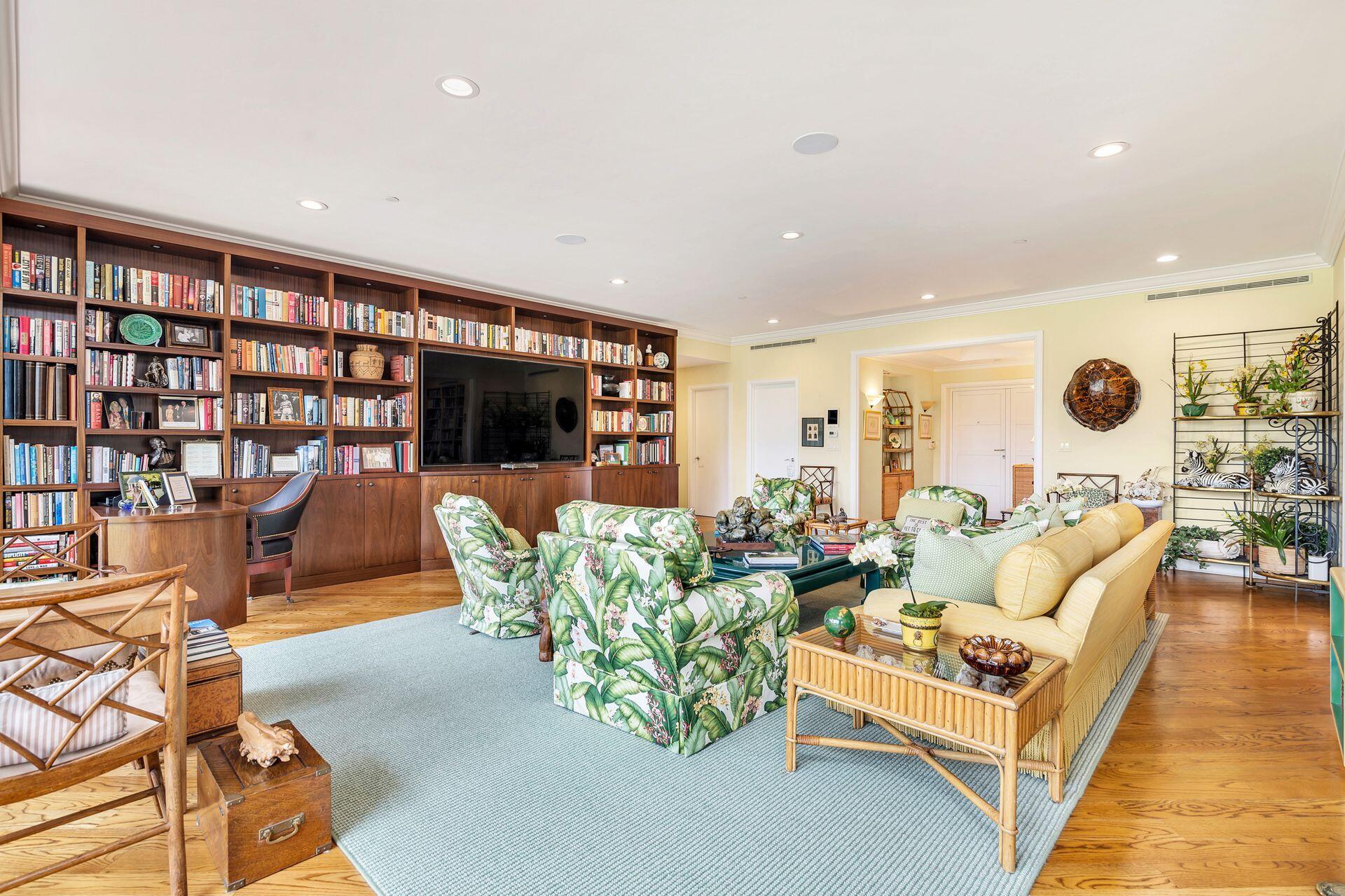 2 North Breakers Row, Unit ST1 Palm Beach, FL 33480 - Photo 5 of 37 7