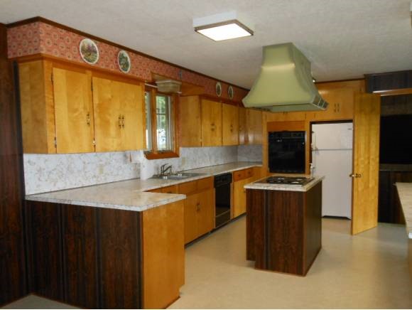 93 Missionary Acres Road Derby, VT 05855 - Photo 5 of 19 Gallery Image 5
