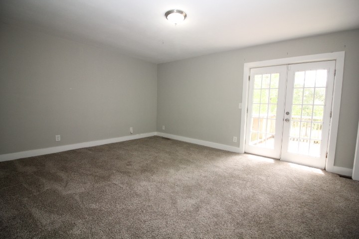 1176 Lafayette Road Clarksville, TN 37042 - Photo 13 of 29 Gallery Image 13