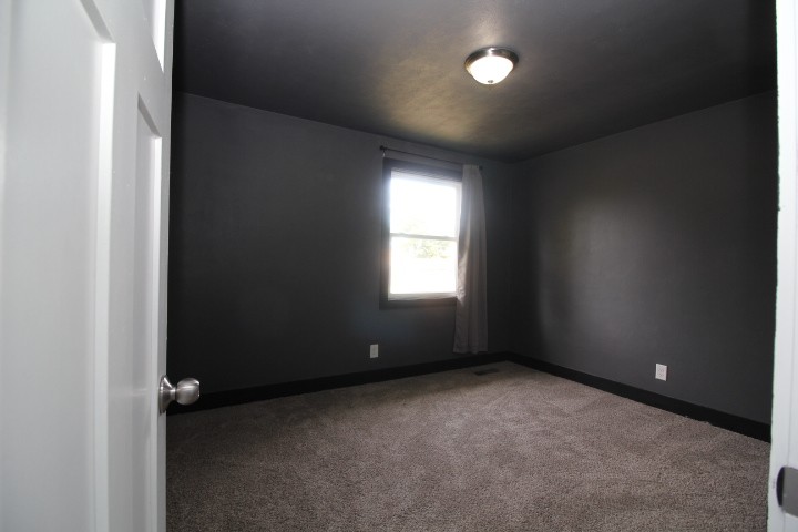 1176 Lafayette Road Clarksville, TN 37042 - Photo 14 of 29 Gallery Image 14