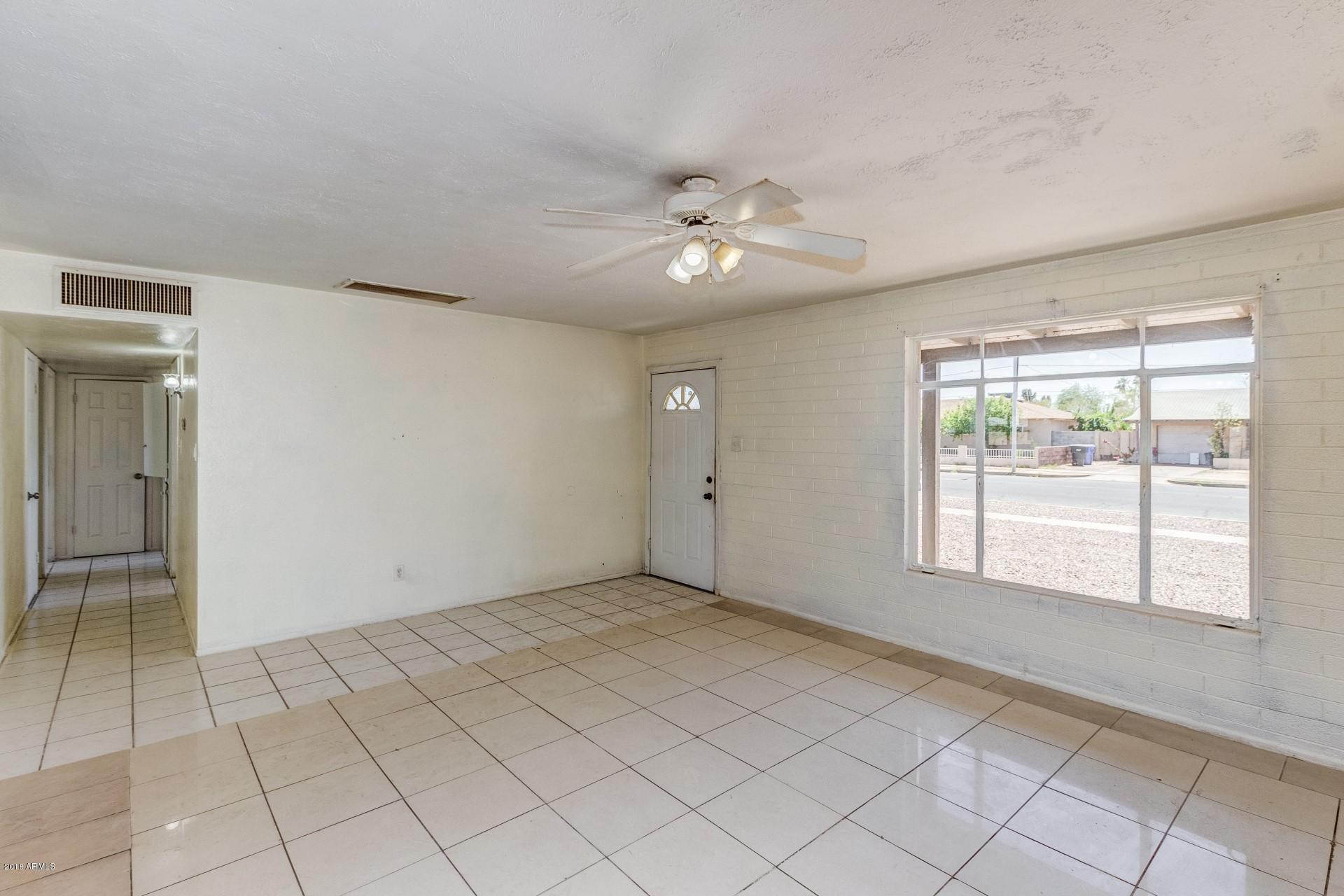 4836 West Osborn Road Phoenix, AZ 85031 - Photo 10 of 33 Osborn - 4836 (5)