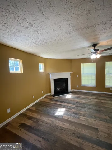 $1,495 | 363 Arrowhead Drive, Dallas, GA 30132