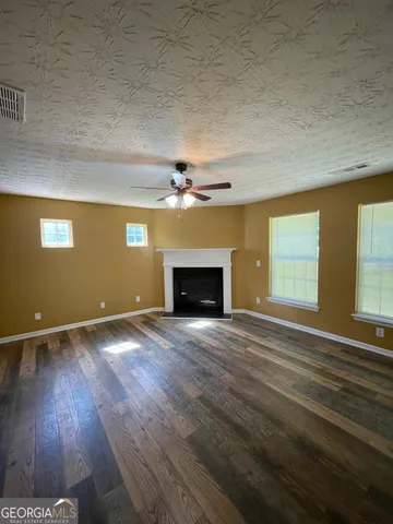 $1,495 | 363 Arrowhead Drive, Dallas, GA 30132