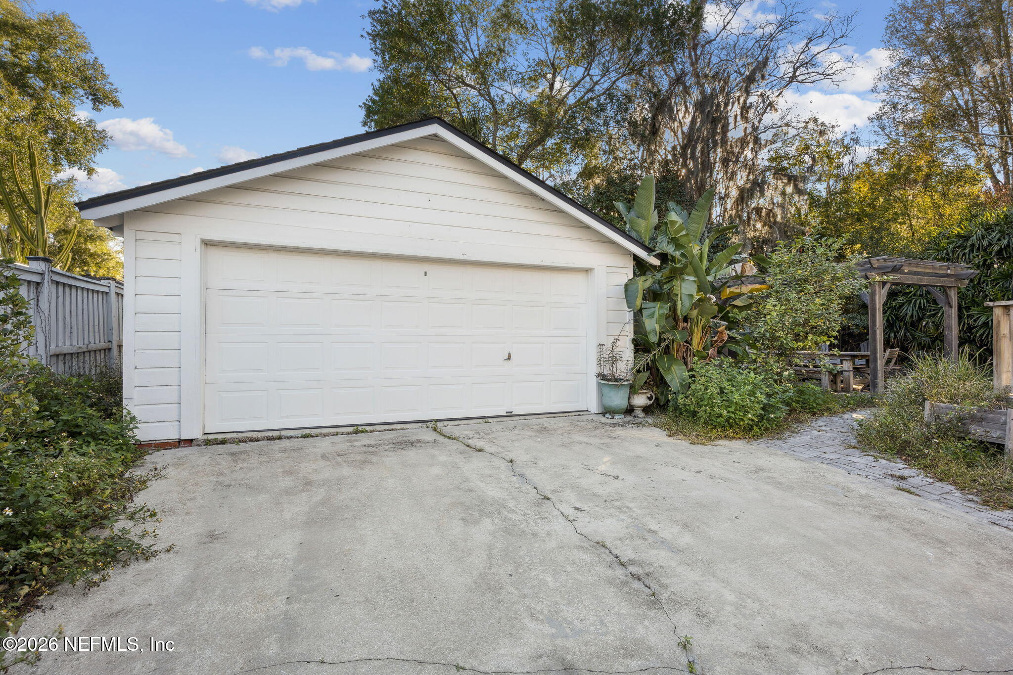 1626 Brookwood Road Jacksonville, FL 32207 - Photo 38 of 98 41-web-or-mls-1626 Brookwood Rd (39 of 5