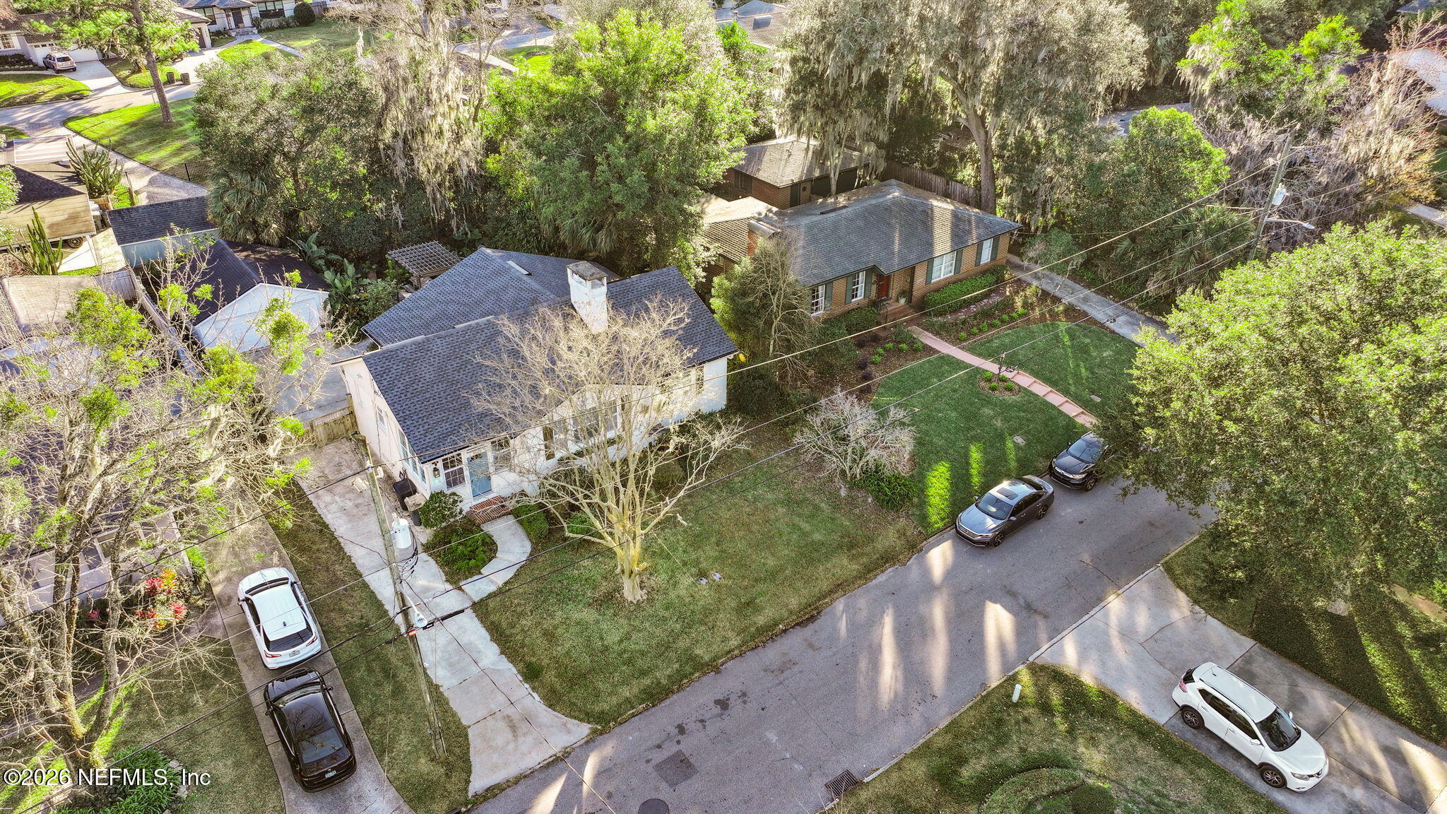 1626 Brookwood Road Jacksonville, FL 32207 - Photo 42 of 98 an aerial view of a house with a yard and garden