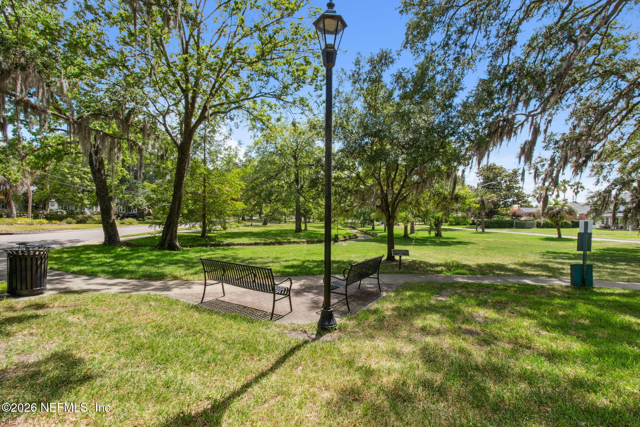 1626 Brookwood Road Jacksonville, FL 32207 - Photo 73 of 98 a view of a park with large trees