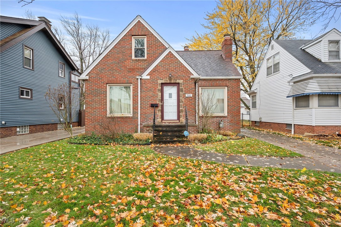 7011 Snow Road Parma, OH 44129 - Photo 1 of 24