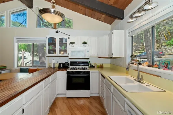 $423,999 | 770 Berne Drive, Crestline, CA 92325