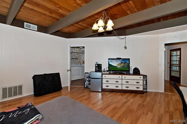 $423,999 | 770 Berne Drive, Crestline, CA 92325