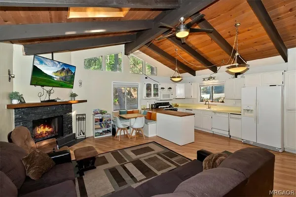 $423,999 | 770 Berne Drive, Crestline, CA 92325
