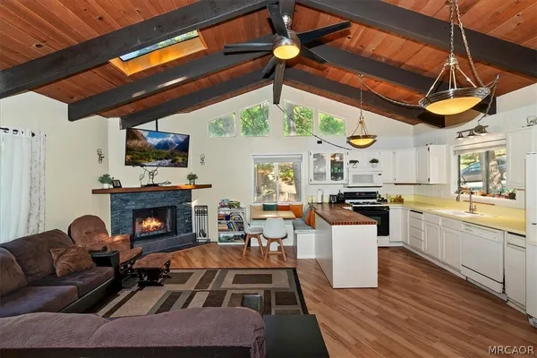 $423,999 | 770 Berne Drive, Crestline, CA 92325
