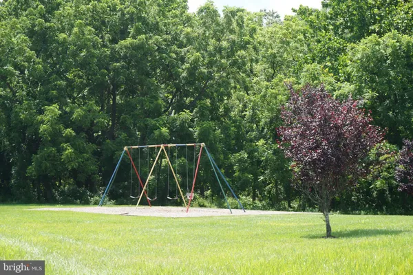 a view of a tennis court