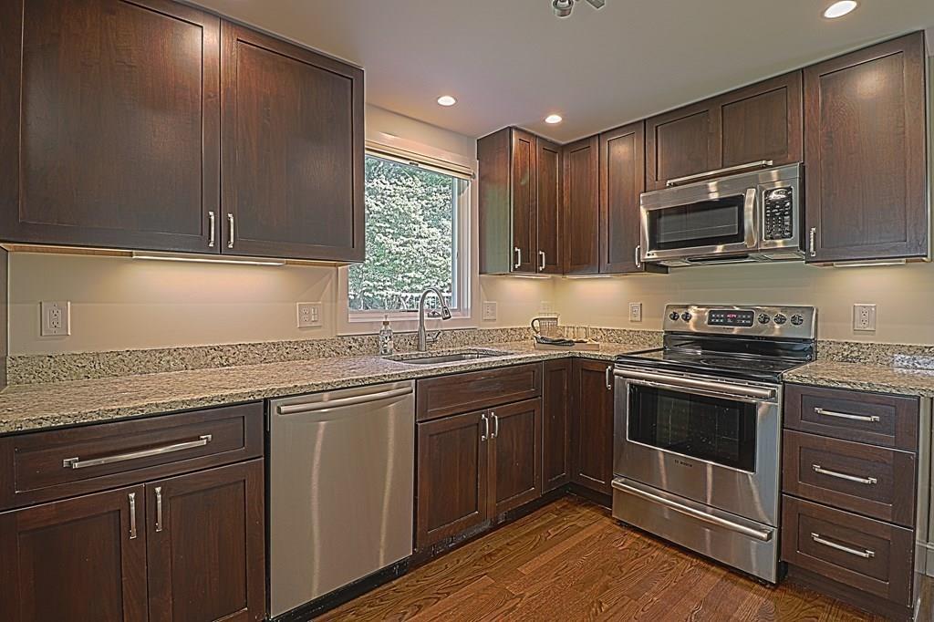 97 Alden Road Concord, MA 01742 - Photo 6 of 20 Gallery Image 6