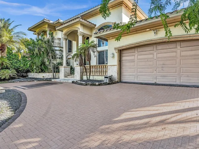 $13,595 | 922 Washington Street, Hollywood, FL 33019