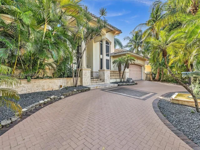 $13,595 | 922 Washington Street, Hollywood, FL 33019