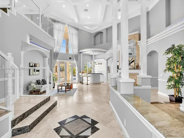 $13,595 | 922 Washington Street, Hollywood, FL 33019