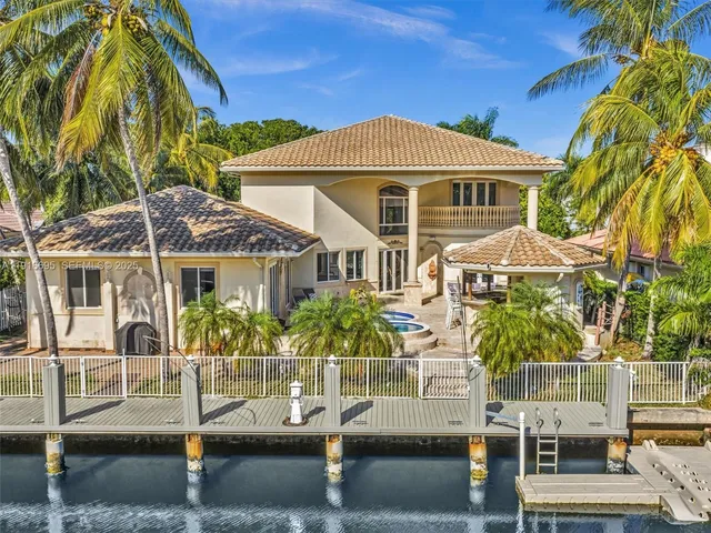 $13,595 | 922 Washington Street, Hollywood, FL 33019