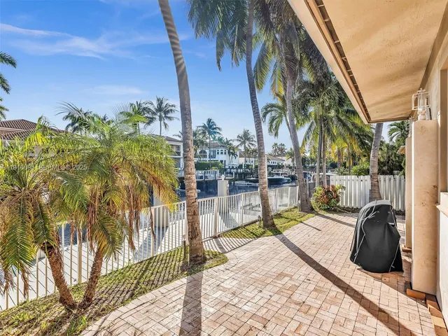 $13,595 | 922 Washington Street, Hollywood, FL 33019