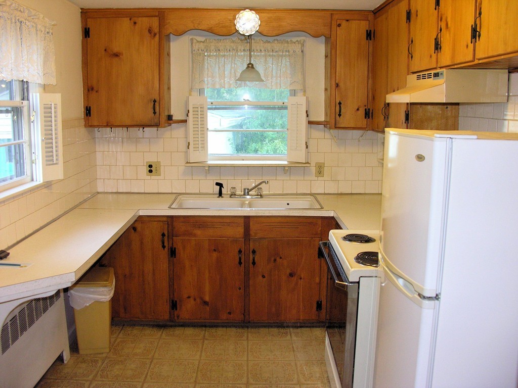 3 Victor Road Framingham, MA 01702 - Photo 11 of 26 Gallery Image 11