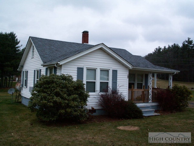 193 Trading Post Road Jefferson, NC 28640 - Photo 3 of 3 Gallery Image 3