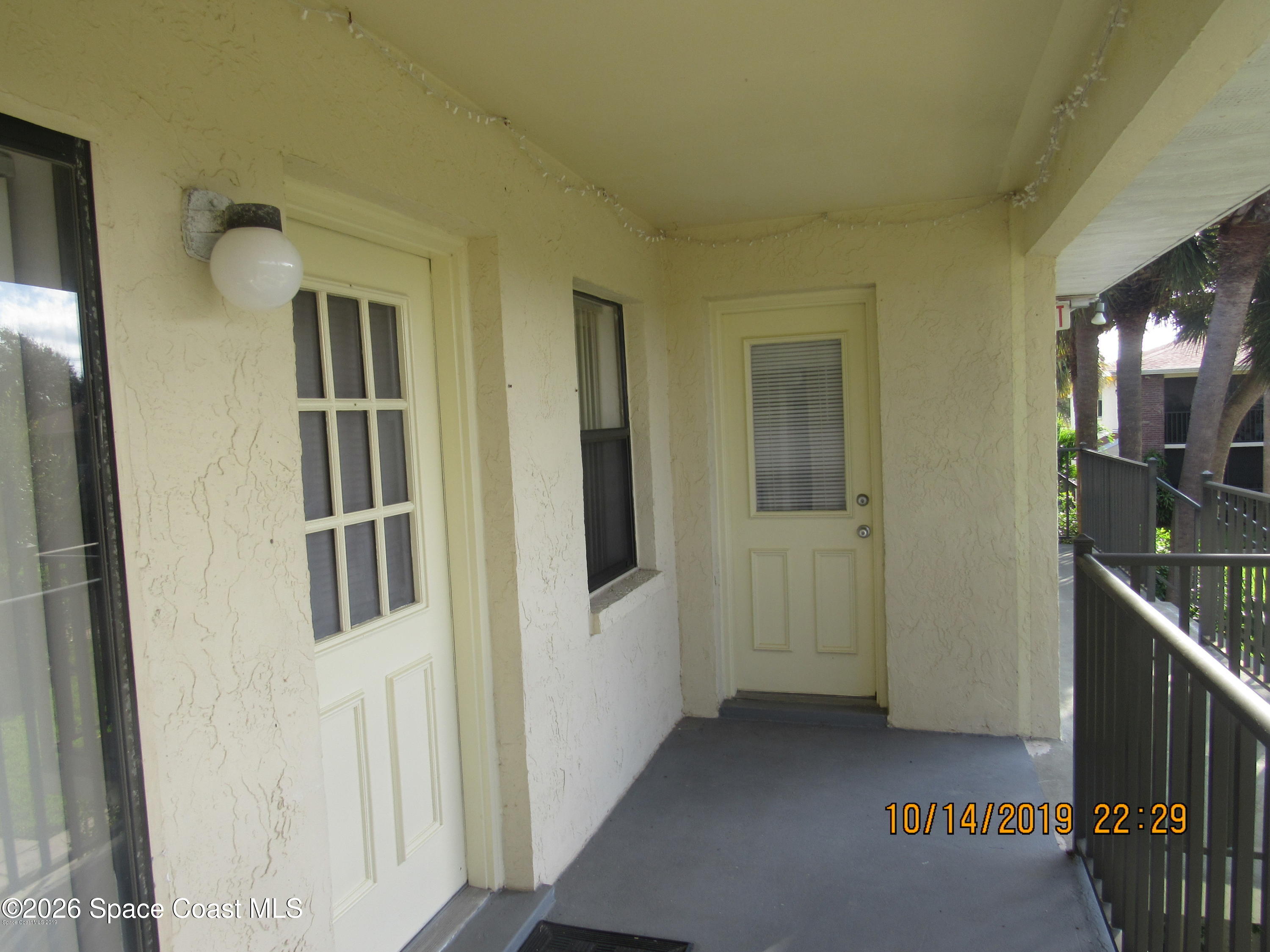 500 Catalina Road, Unit 308 Cocoa Beach, FL 32931 - Photo 4 of 29 20191016165045646857000000-o