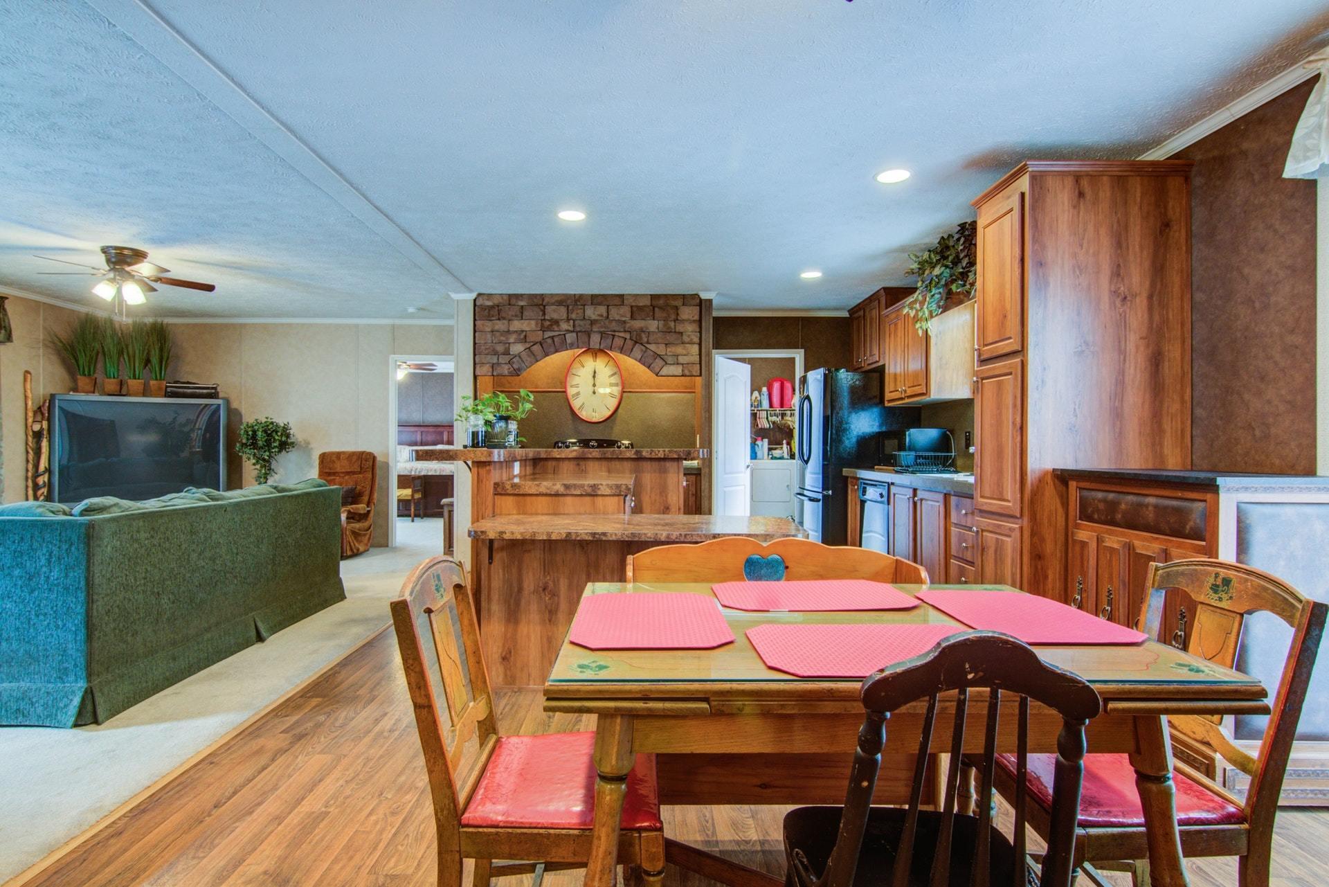 746 Hemlock Road Northwest Roanoke, VA 24017 - Photo 11 of 34 Kitchen