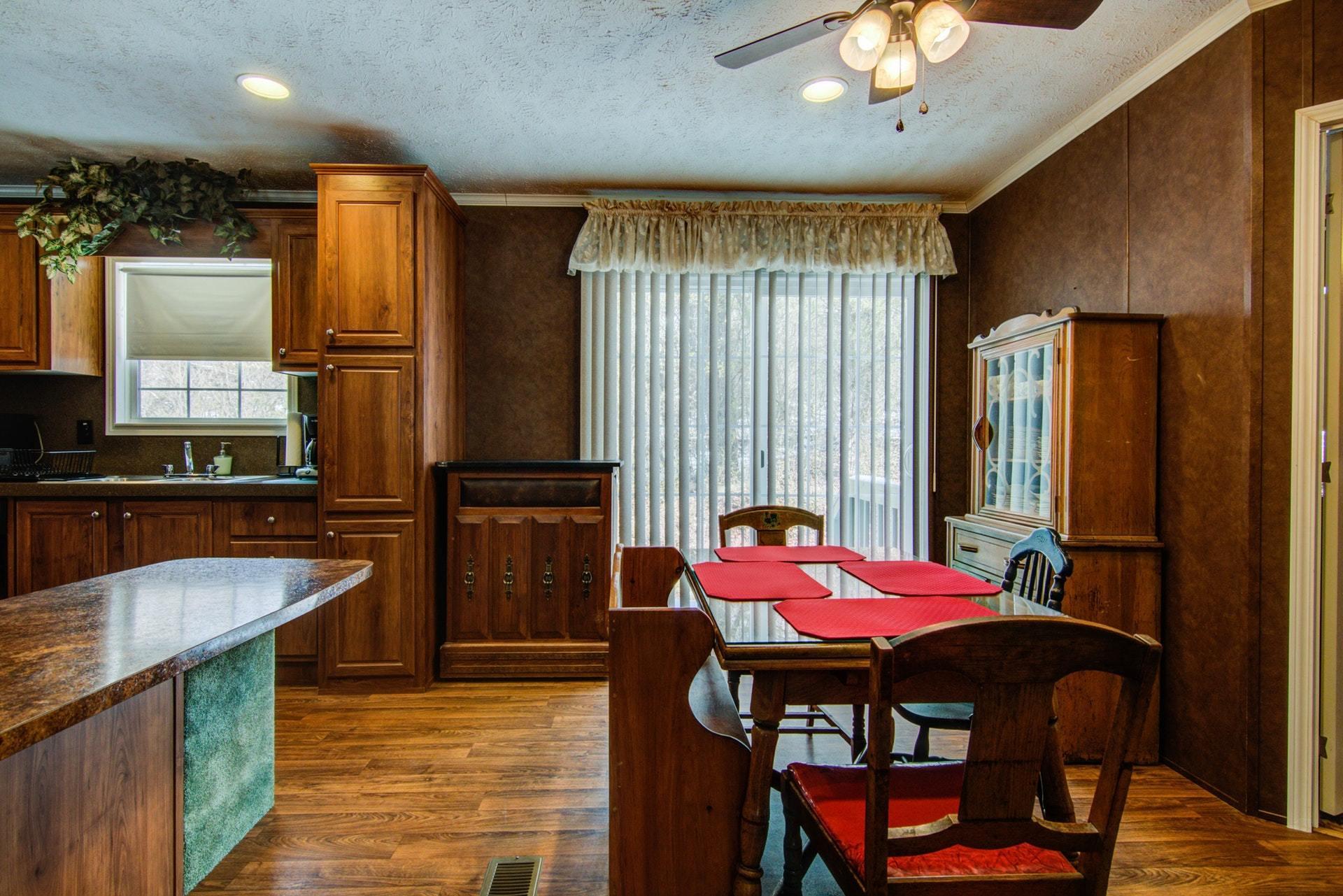 746 Hemlock Road Northwest Roanoke, VA 24017 - Photo 12 of 34 Kitchen